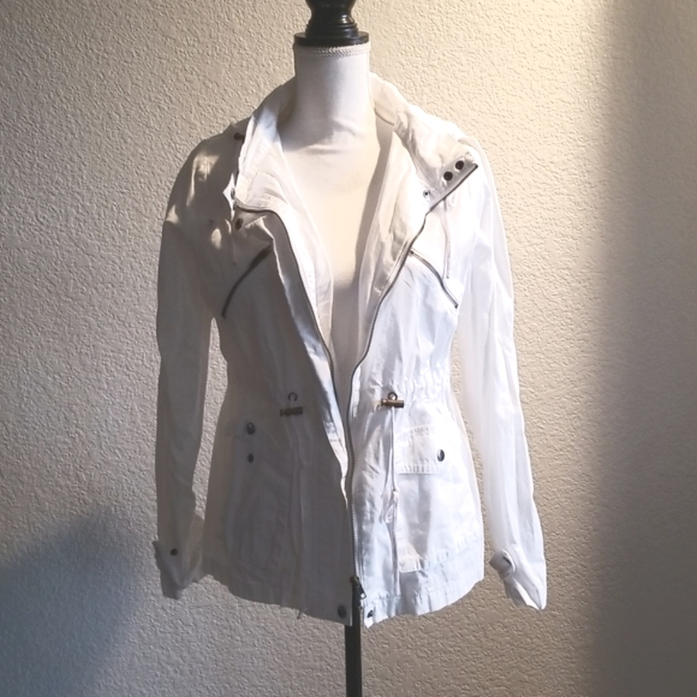 White Jacket